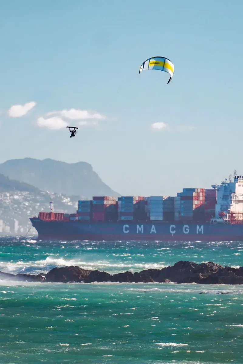 Levante and Poniente: the two faces of Tarifa's wind