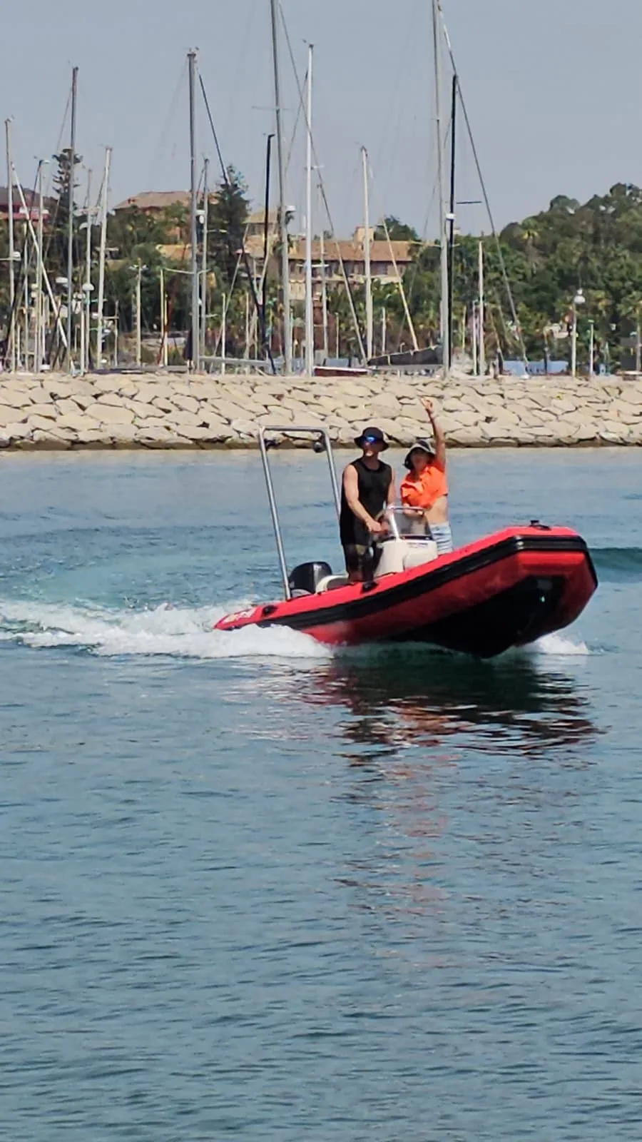 Barca de rescate de Kitesur para seguridad en el agua